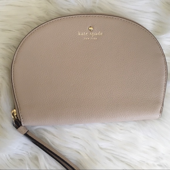 Firm❗️Kate Spade wallet - Picture 2 of 8